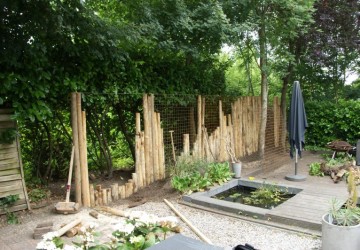 Kastanjepalen erfafscheiding Drachten - Foto 6